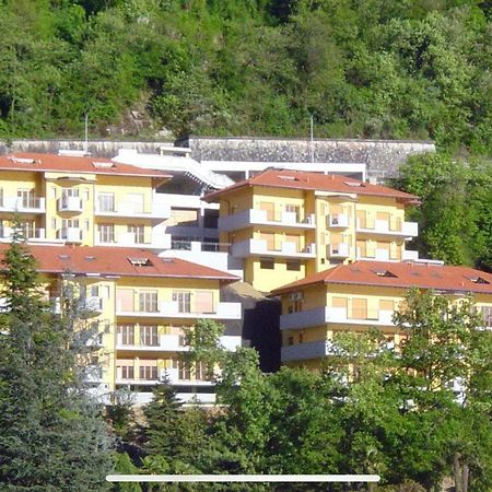 Appartamento Con Bellissima Vista Campione dʼItalia Екстериор снимка